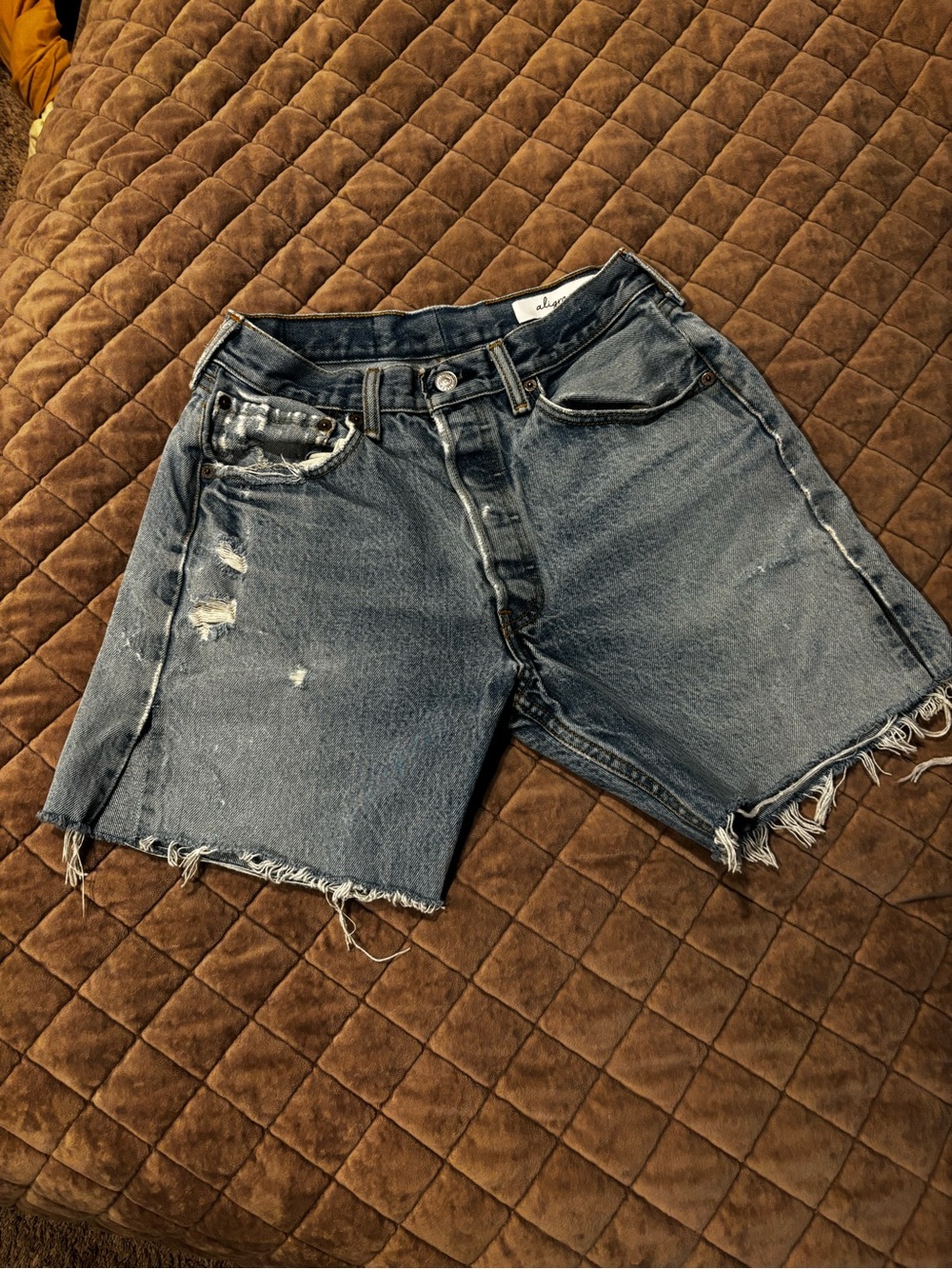 Aligrace Vintage Levi’s- Distressed High-Waist Denim Cutoff Shorts - Blue